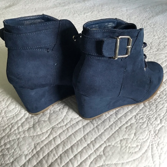 SO Brand Wedge Ankle Boots (Hay Ride Navy) - Picture 7 of 7